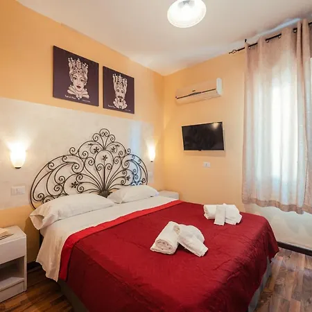 Garden Hotel 2*